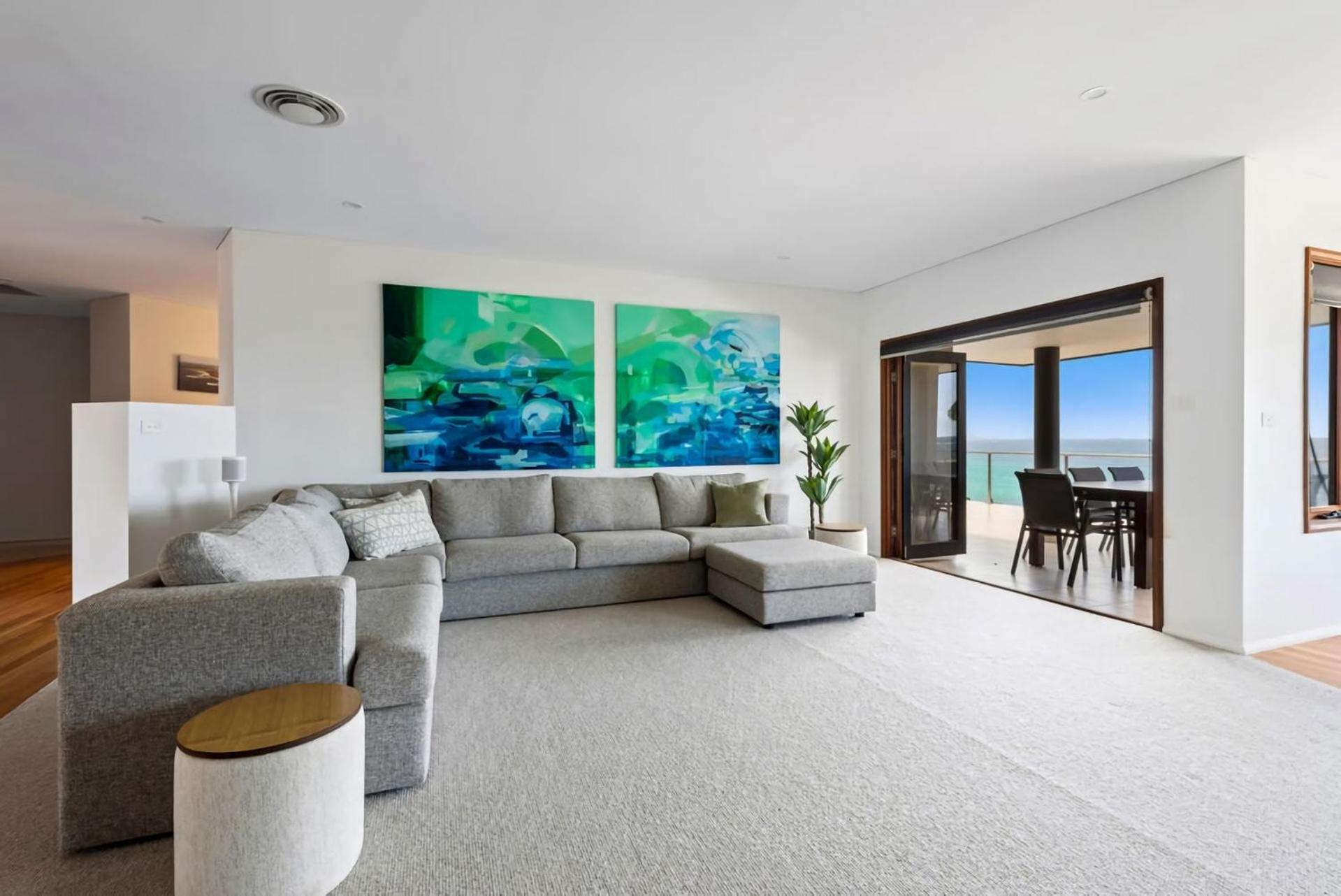 Spectacular Ocean Front Home With Pool Shellharbour Exterior photo