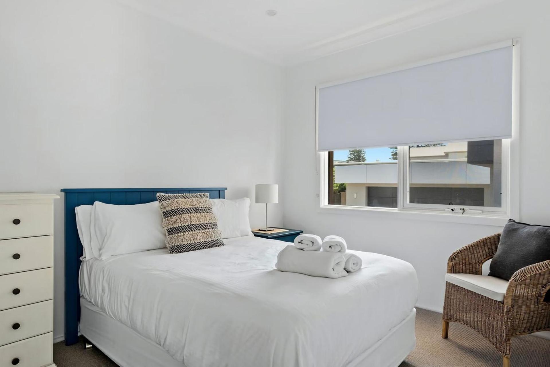 Spectacular Ocean Front Home With Pool Shellharbour Exterior photo