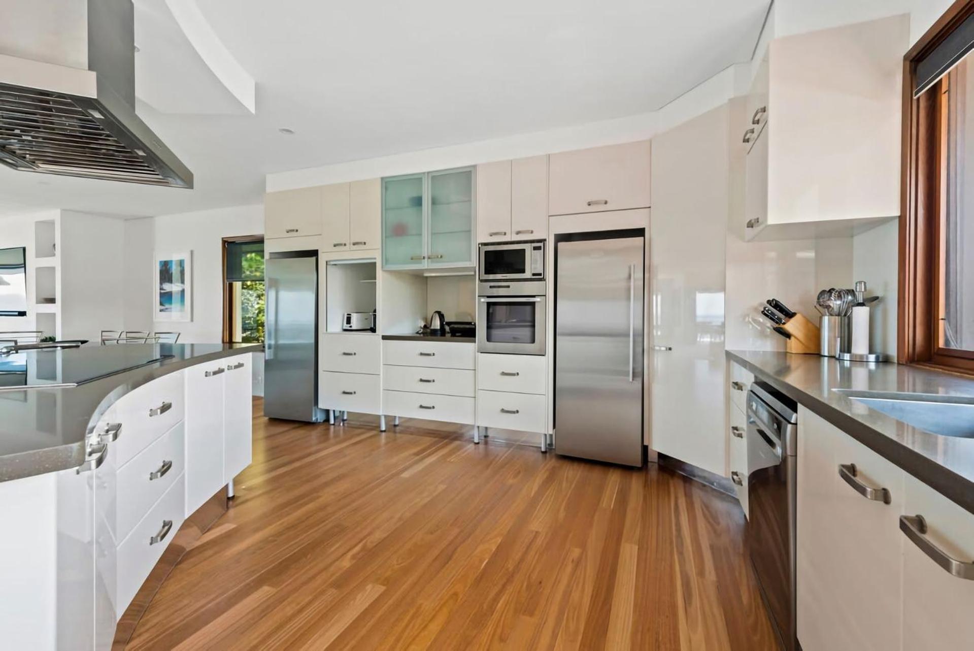 Spectacular Ocean Front Home With Pool Shellharbour Exterior photo